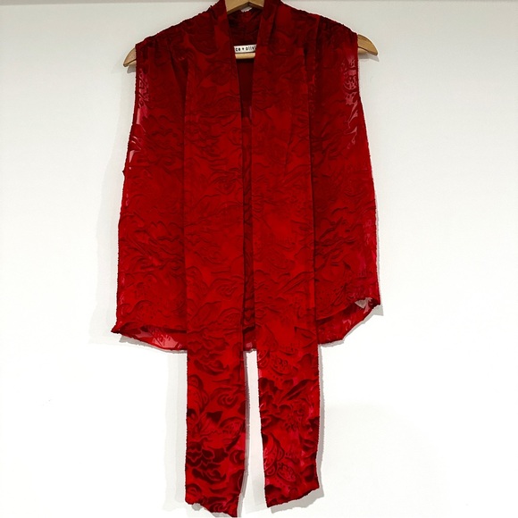 Alice + Olivia Arie Tie Neck Blouse - Picture 5 of 9